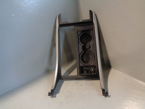 Range Rover Sport Centre Console Trim Surround Silver Cup Holders L08015