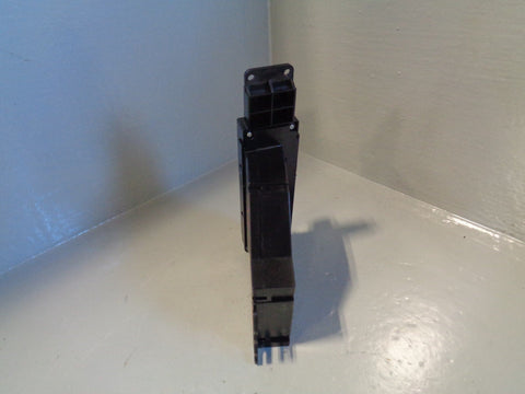 Range Rover L322 Near Side Front Electric Window Switch YUD000263PVA