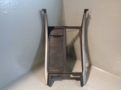 Range Rover Sport Centre Console Trim Surround Silver Cup Holders L08015