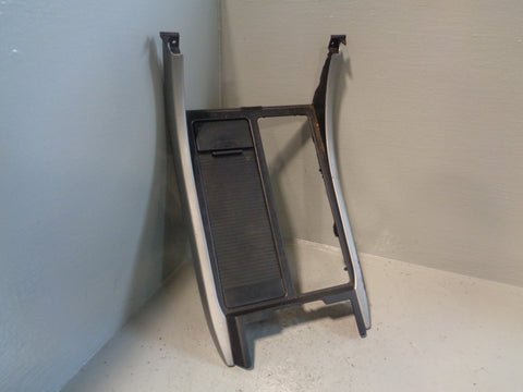 Range Rover Sport Centre Console Trim Surround Silver Cup Holders L08015