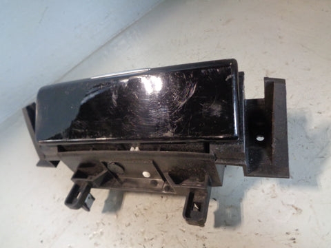 Discovery 4 Ashtray Front Land Rover AH22-048A02-AB 2009 to 2016 Black K10064