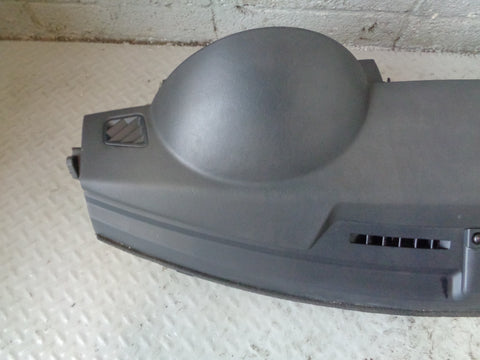 Discovery 3 Dashboard Black with Passenger Airbag for Sat Nav Vehicles K03065