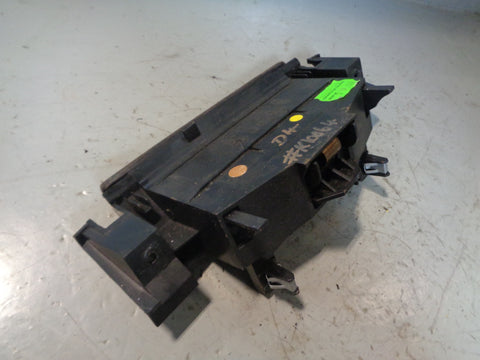 Discovery 4 Ashtray Front Land Rover AH22-048A02-AB 2009 to 2016 Black K10064