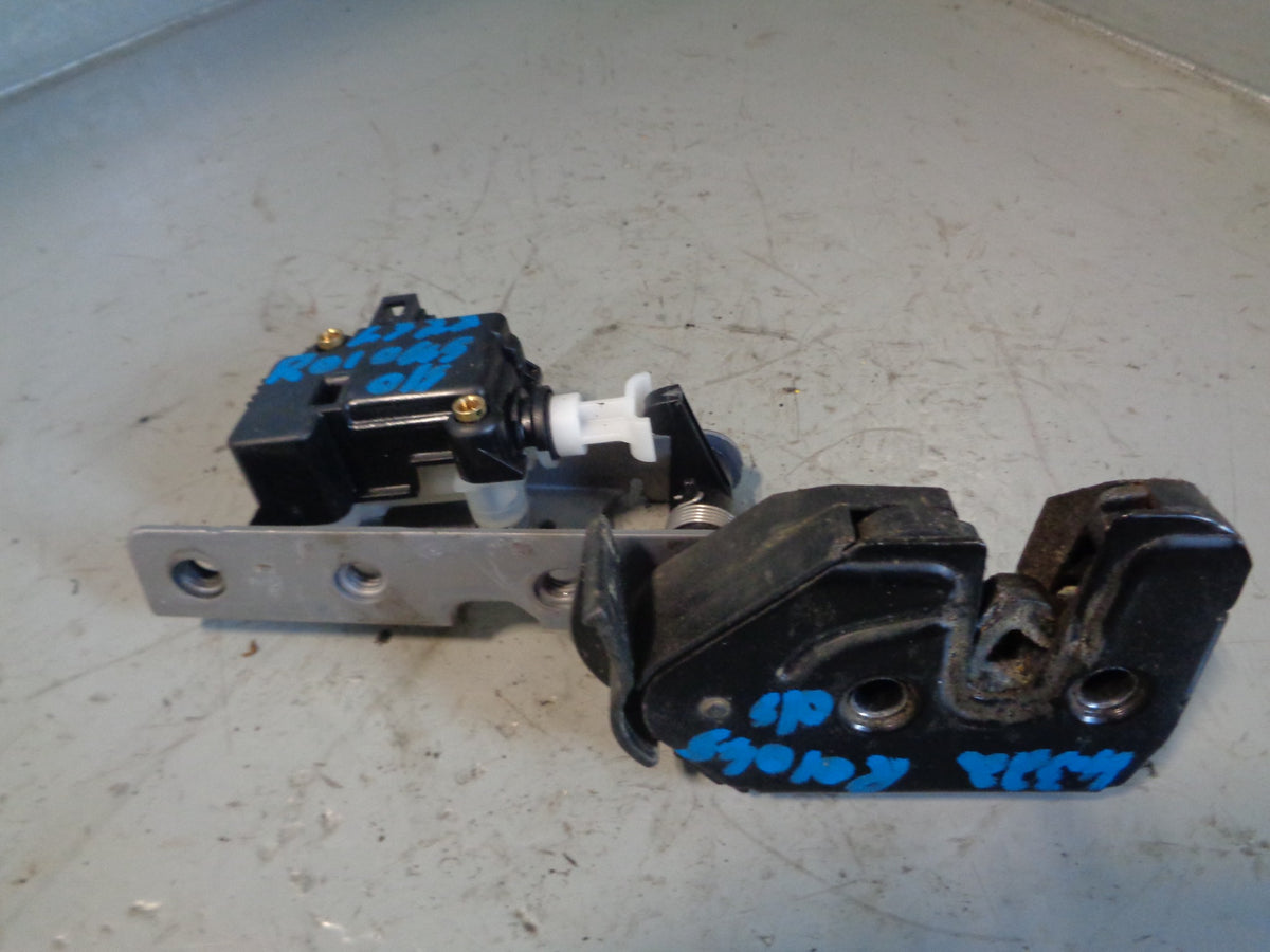 Range Rover L322 Tailgate Lock Actuator Solenoid Lower Right 2002 to 2010 R01045