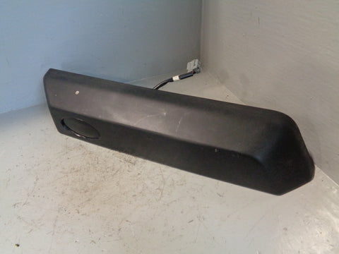 Discovery 3 Tailgate Handle Complete Land Rover 2004 to 2009 R10015