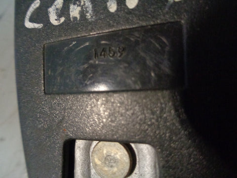 Discovery 2 Seat Belt Buckle Clasp Centre Rear Land Rover 1998 to 2004