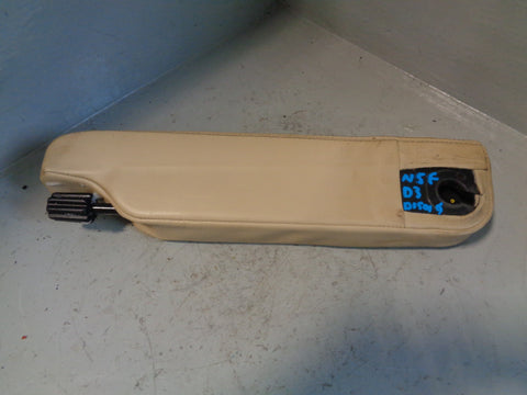 Discovery 3 Armrest Near Side Passenger Alpaca Land Rover 2004 to 2009 D15015