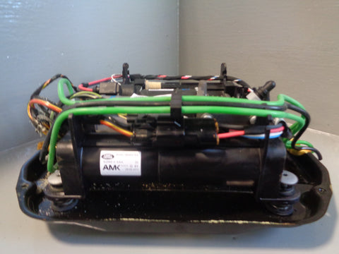 Range Rover L322 Air Suspension Compressor Pump AMK RQU500302 L24045