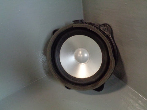 Range Rover L322 Rear Door Speaker XQM500100 Left or Right 2002 to 2006