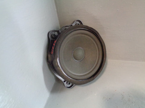 Range Rover L322 Front Door Speaker XQM500170 Left or Right 2002 to 2006