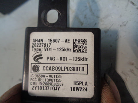 Range Rover Sport Key Set Control Module with Door Lock 2009 to 2013 L03065