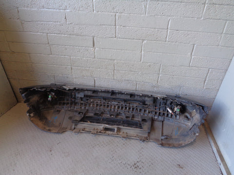 Discovery 3 Front Bumper in Zermatt Silver Land Rover 2004 to 2009 R24045