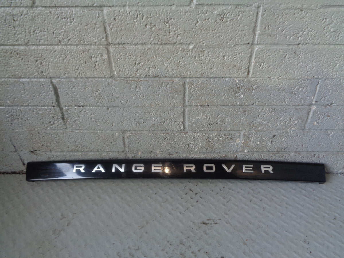 Range Rover Sport Tailgate Lower Trim Panel in Santorini Black L320 2009 to 2013
