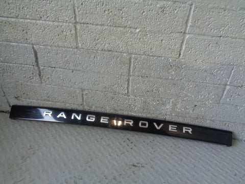 Range Rover Sport Tailgate Lower Trim Panel in Santorini Black L320 2009 to 2013