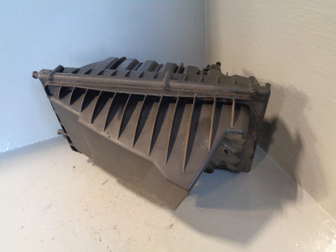 Range Rover L405 Air Filter Box 3.0 TDV6 CPLA-9600-DA Off Side 2013 to 2017