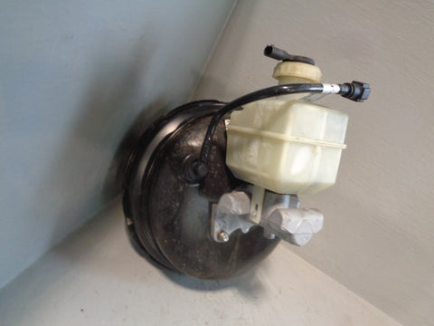Discovery 3 Brake Servo and Master Cylinder SJJ500010 Manual Land Rover