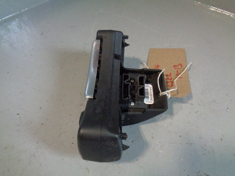 Range Rover L322 Phone Heated Steering Wheel Switches CH42-13D767-DA Facelift