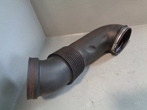 Range Rover L322 Air Intake Induction Pipe 4.4 V8 13.71-7509250 2002 to 2006