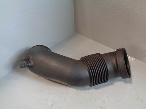 Range Rover L322 Air Intake Induction Pipe 4.4 V8 13.71-7509250 2002 to 2006