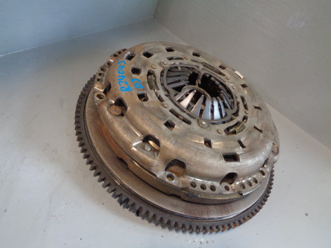Discovery 3 Dual Mass Flywheel  2.7 TDV6 Land Rover 2004 to 2009 R24045