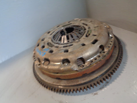 Discovery 3 Dual Mass Flywheel  2.7 TDV6 Land Rover 2004 to 2009 R24045