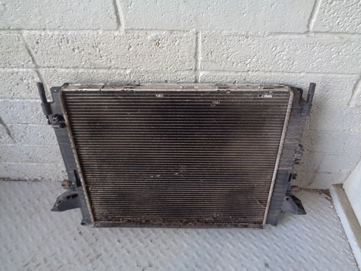 Discovery 3 Radiator Engine Cooling Manual TDV6 Land Rover PCC500311