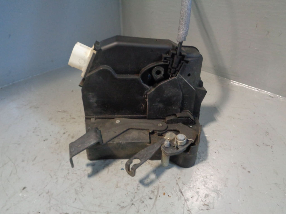 Range Rover L322 Door Lock Actuator Solenoid Near Side Front 2002 to 2010 L14114