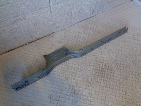 Range Rover Sport Sill Cover Plastic Trim Near Side Front Interior EMG500500