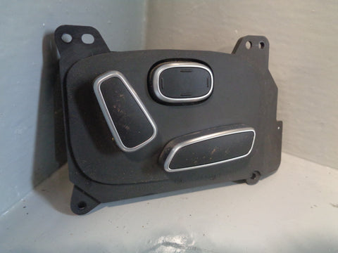 Range Rover L405 Seat Adjustment Switch Driver Right CPLA-14B566-FA LEG