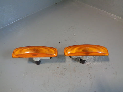 Discovery 3 Indicator Side Repeaters For Wings Pair Land Rover 2004 to 2009
