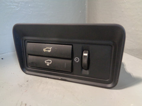 Range Rover L405 Tailgate Release and Side Step Actuation Switch CPLA 11654 AA