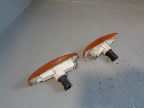 Discovery 3 Indicator Side Repeaters For Wings Pair Land Rover 2004 to 2009