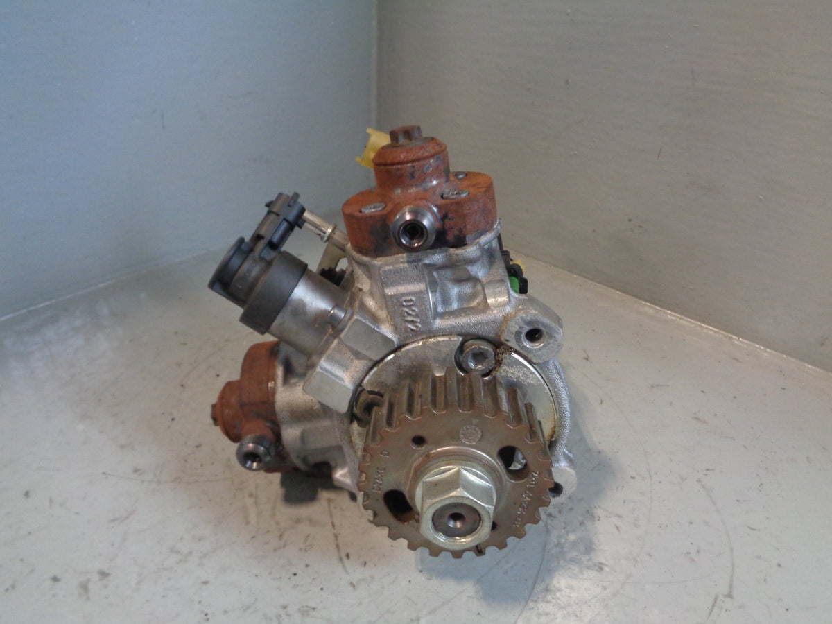 Injection Pump 3.0 SDV6 Discovery or Range Rover Sport High Pressure AH2Q9B395AA