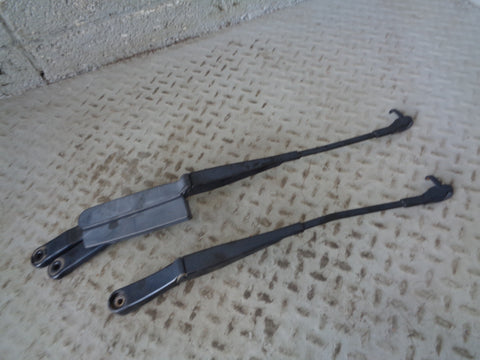 Porsche Cayenne 958 92A Windscreen Wiper Arms Pair 2011 to 2018