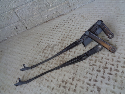 Porsche Cayenne 958 92A Windscreen Wiper Arms Pair 2011 to 2018