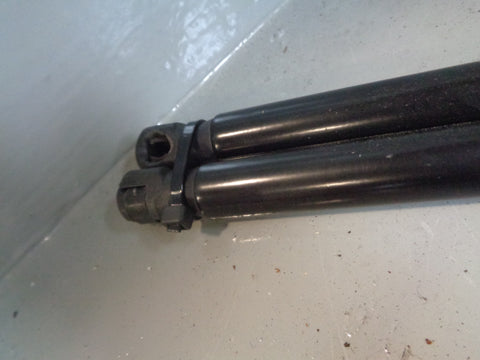 Porsche Cayenne 958 92A Tailgate Gas Lift Struts Pair Boot Lid 2011 to 2018