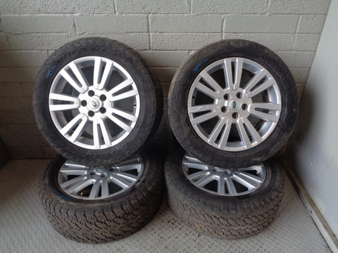 Discovery 4 Alloy Wheels and Tyres 255/55R19 Set of x 4 Land Rover K18035