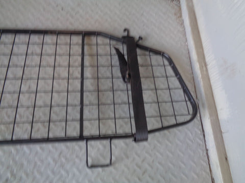 Range Rover L322 Dog Guard Metal Cage VUB002120 2002 to 2013