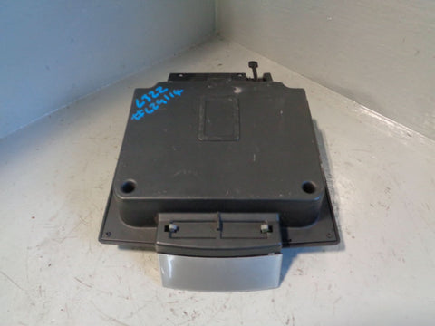 Range Rover L322 Centre Console Lid with Release Catch 2006 to 2012
