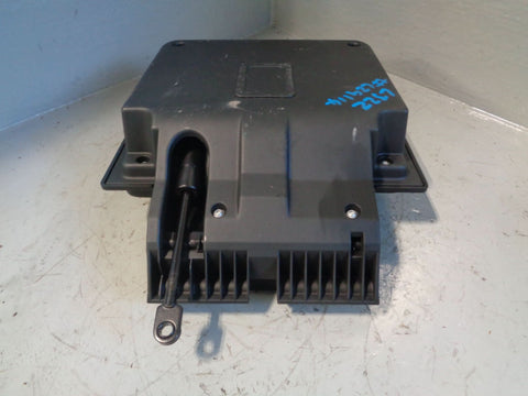 Range Rover L322 Centre Console Lid with Release Catch 2006 to 2012