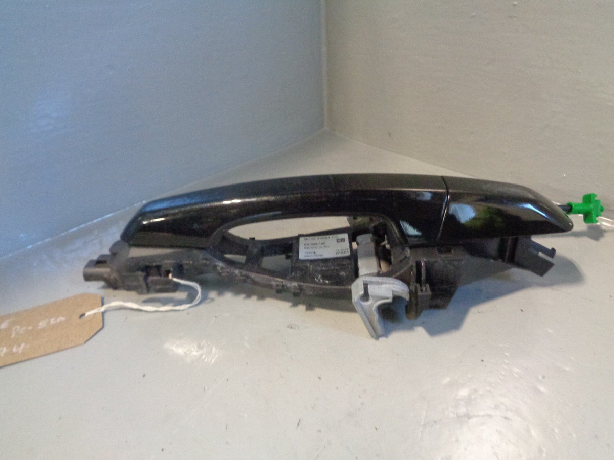 Range Rover Evoque Door Handle Exterior Off Side Rear Santorini 2011 to 2018
