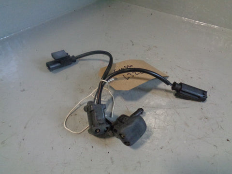 Range Rover L322 Washer Jets Windscreen Washers Heated Pair Of 2002 to 2012