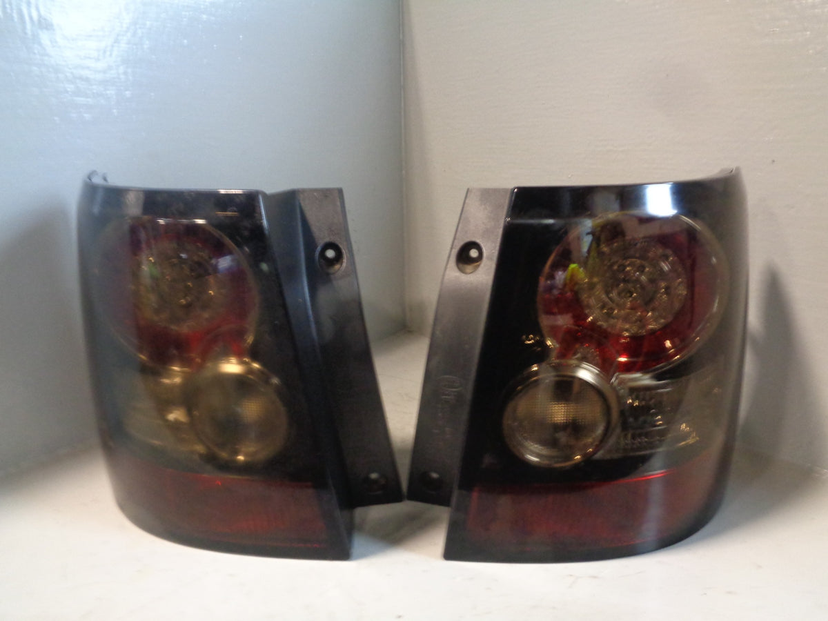Range Rover Sport Rear Tail Lights Genuine Pair LED Smoke Tint L320 L18025