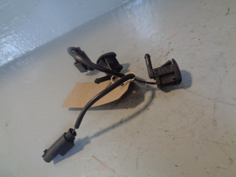 Range Rover L322 Washer Jets Windscreen Washers Heated Pair Of 2002 to 2012