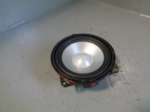 Range Rover L322 D Pillar Rear Speaker XQM000400 Left or Right 2002 to 2006