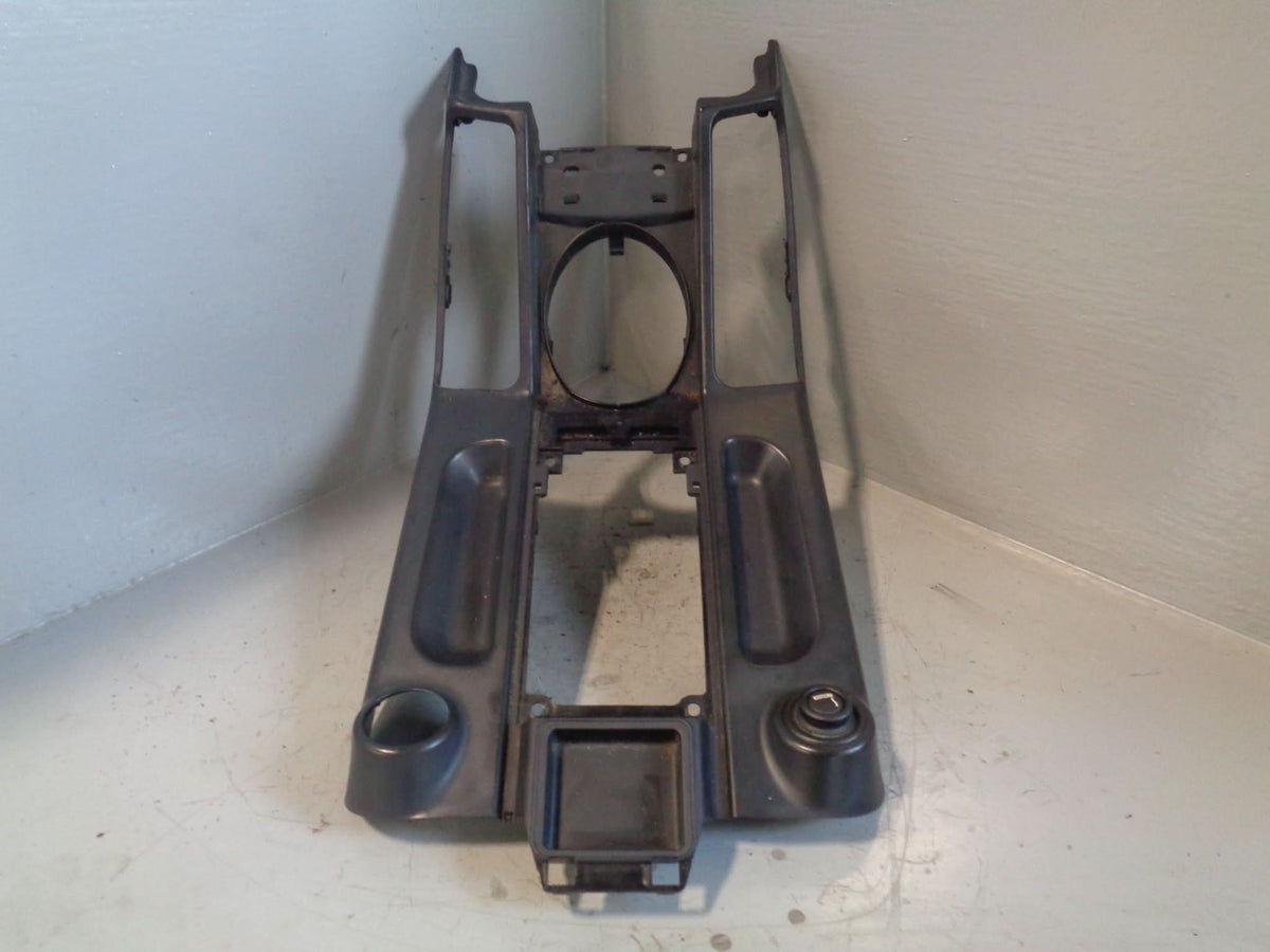 Range Rover L322 Centre Console Trim 12V Socket 2002 to 2006 L18094