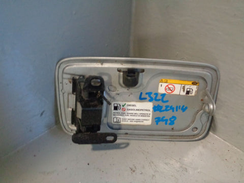 Range Rover L322 Fuel Filler Flap in Zermatt Silver 2002 to 2013