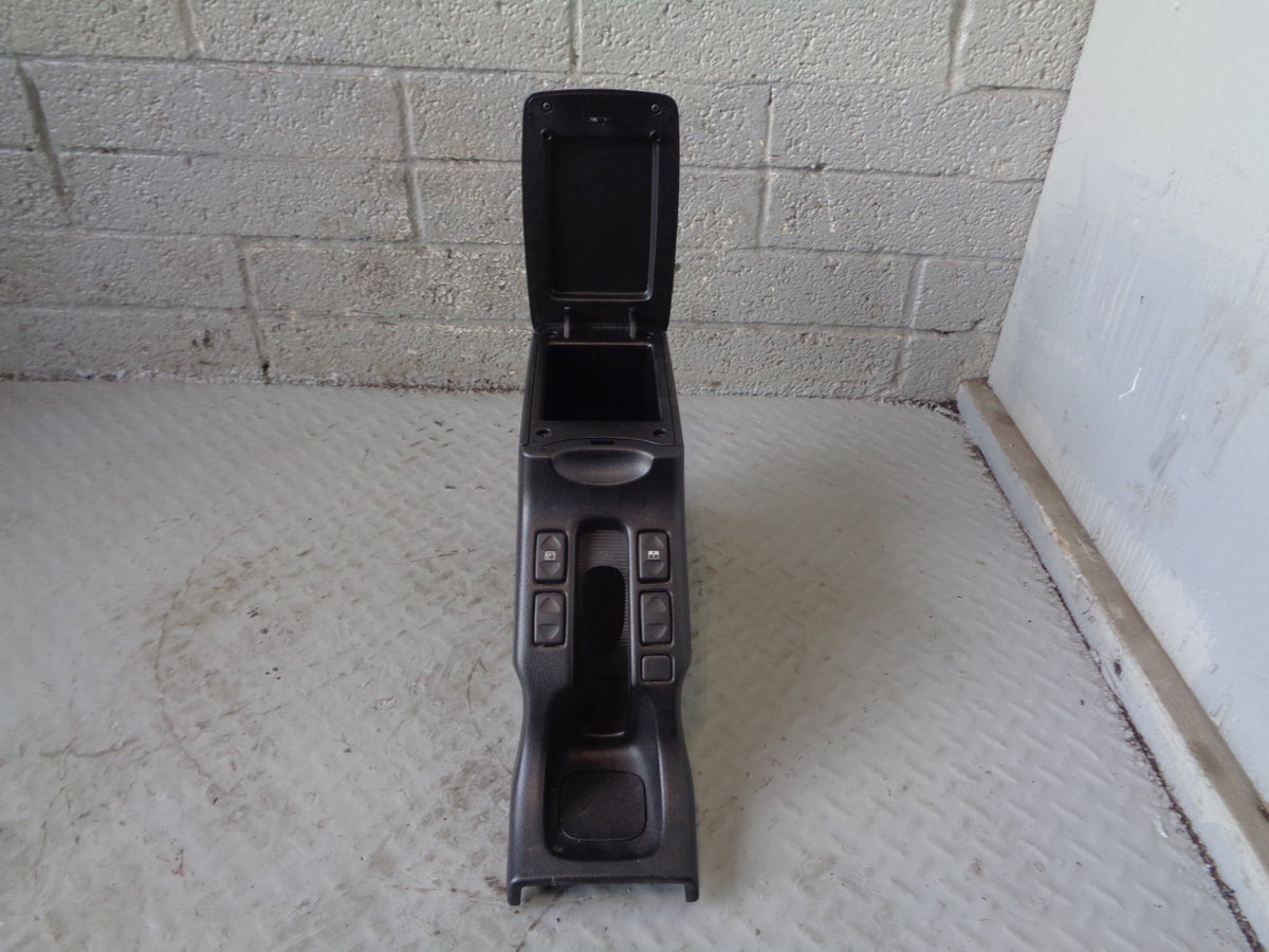 Freelander 1 Centre Console Arm Rest in Black FHM100330 1998 to 2006