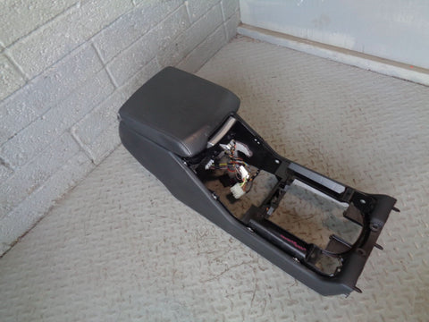 Range Rover L322 Centre Console Arm Rest in Black Leather 2002 to 2006 L18094