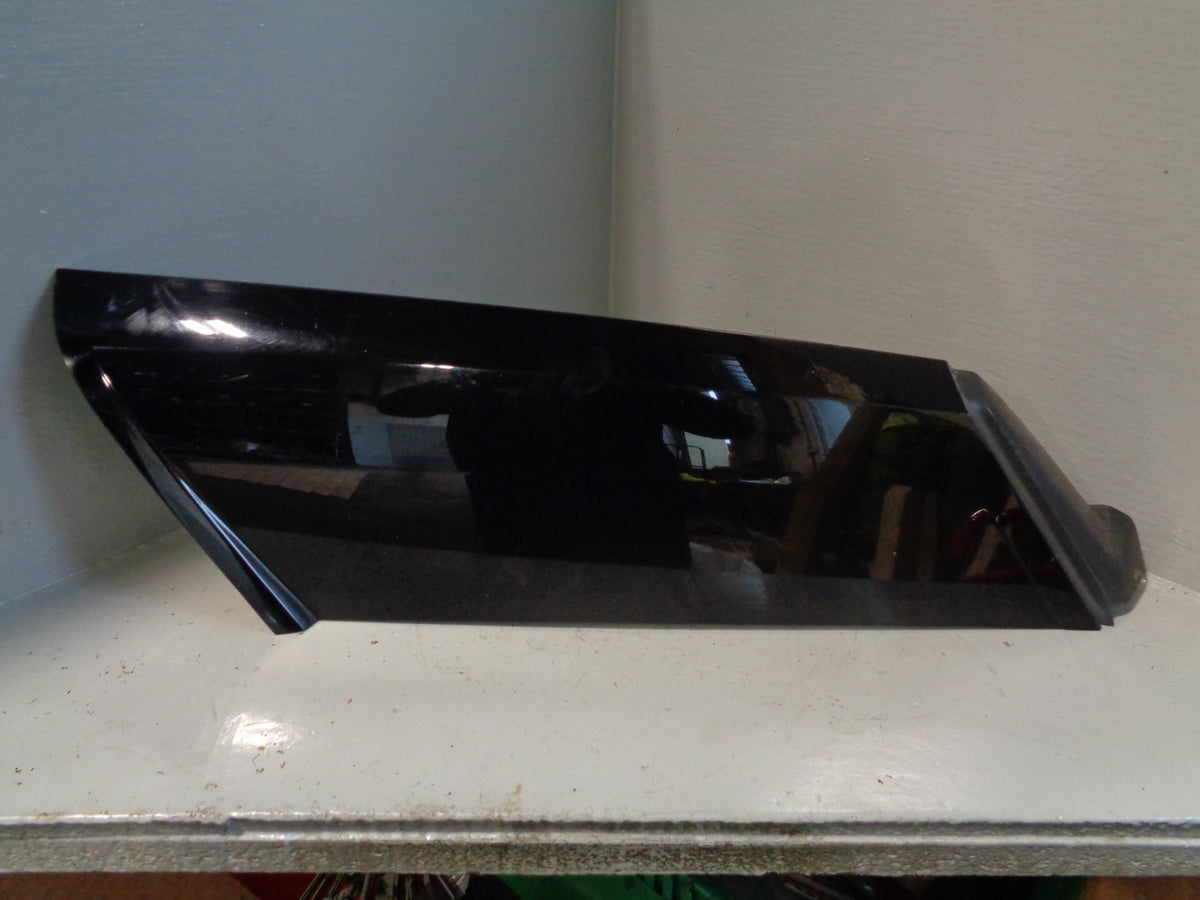 Range Rover L405 D Pillar Trim External Off Side Right in Black 2013 to 2017